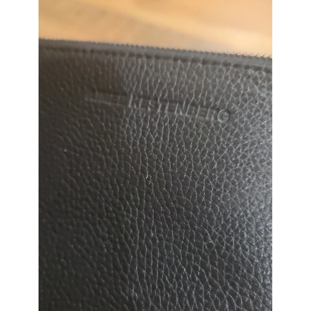Aimee Kestenberg Black Pebbled Leather Zipper Pouch‎ Card Slots Wristlet Luxe